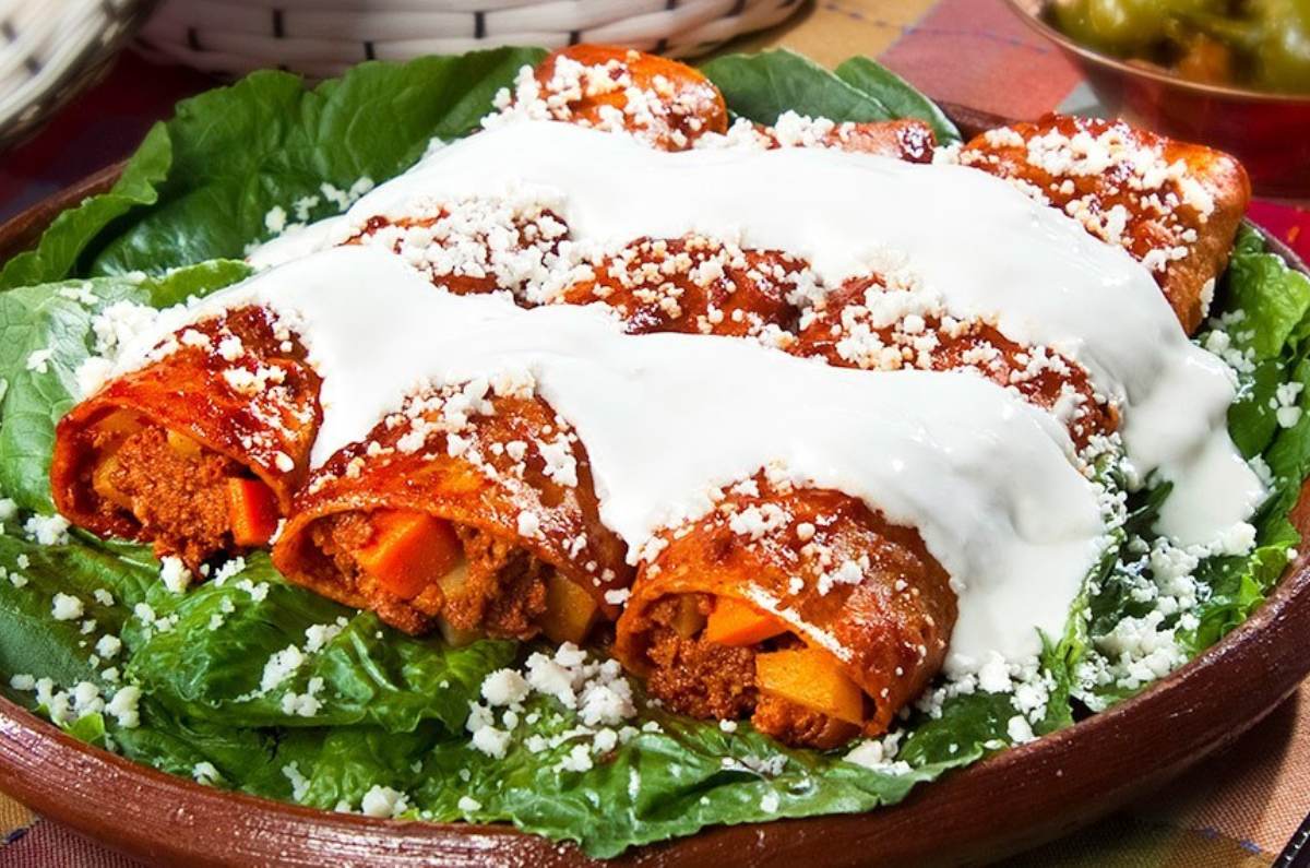 Enchiladas rojas